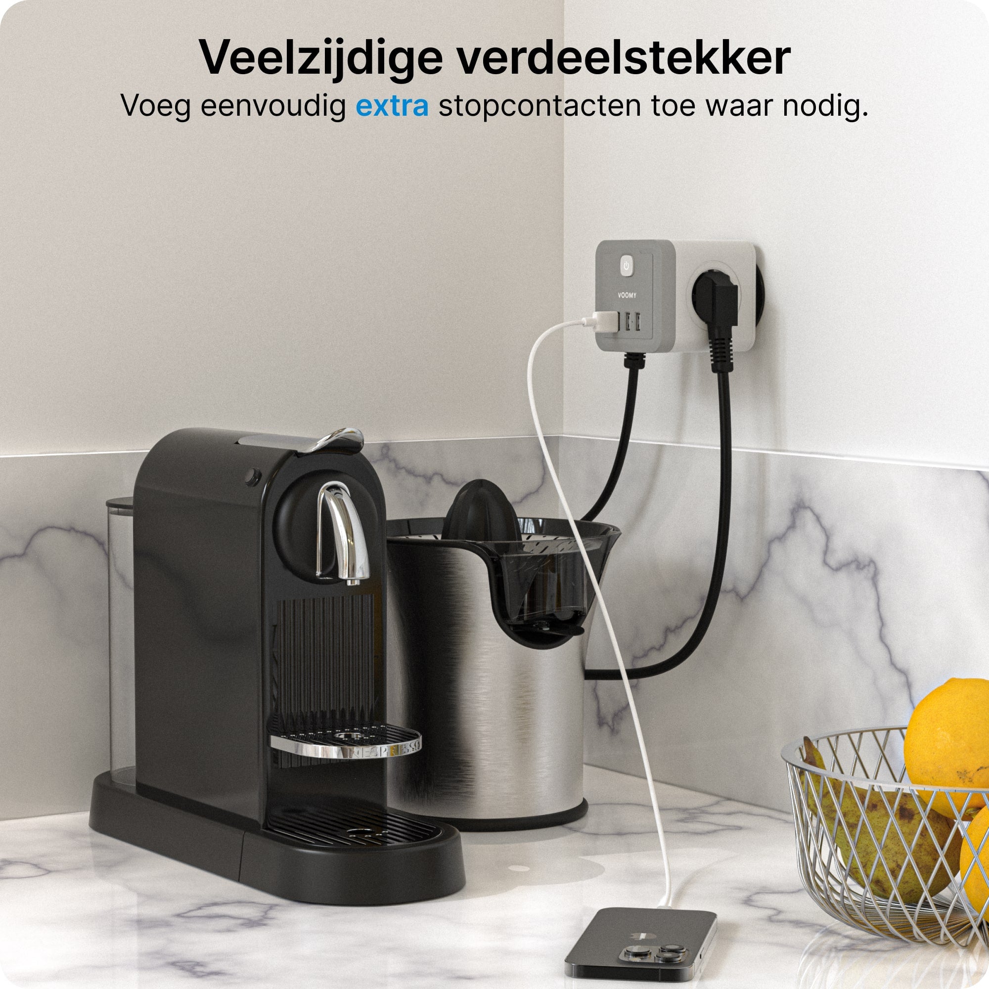 Verdeelstekker met USB poorten. Driewegstekker