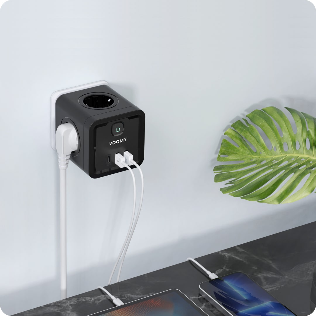 Bekijk hier de Voomy X4 2.0 verdeelstekker